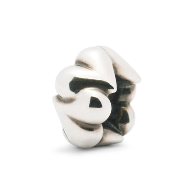 Organic Hearts Bead